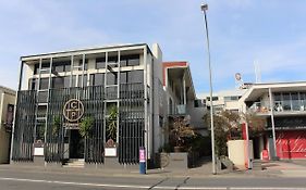 Cataract 7 - Cbd 2 Bedroom Free Parking